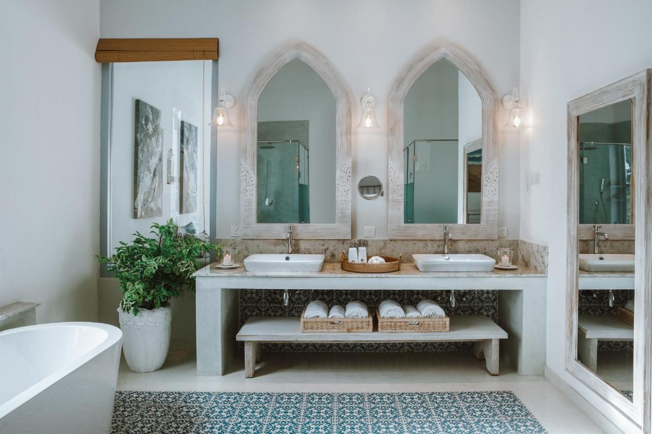 Selenya Talpe - Boutique Villa ウナワトゥナ エクステリア 写真
