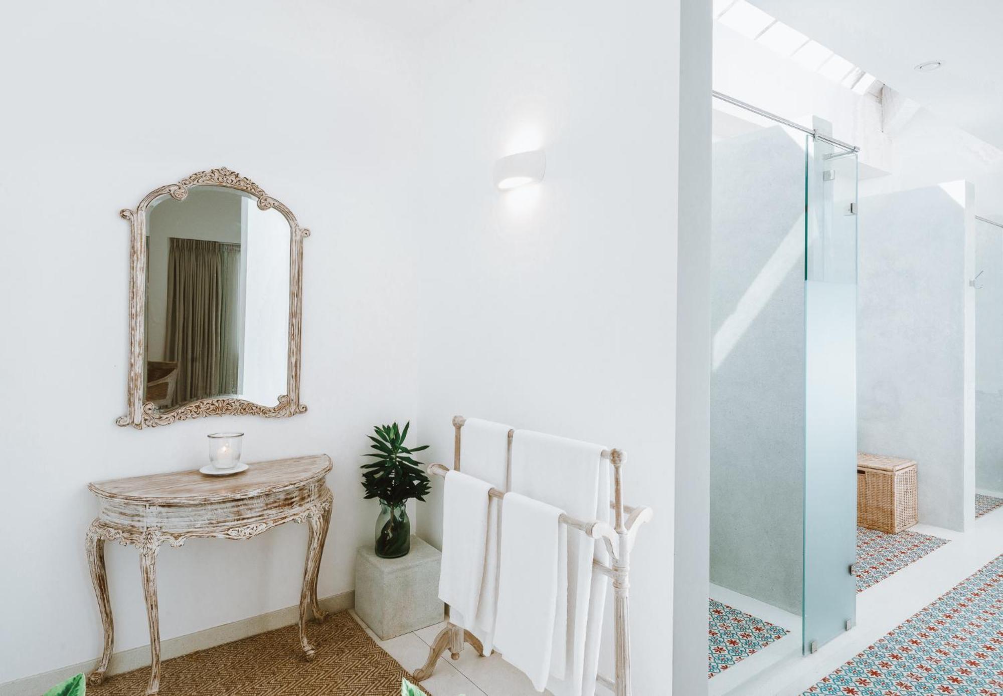 Selenya Talpe - Boutique Villa ウナワトゥナ エクステリア 写真